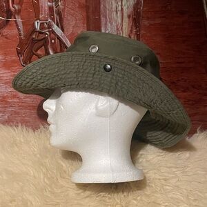 Cotton green hat